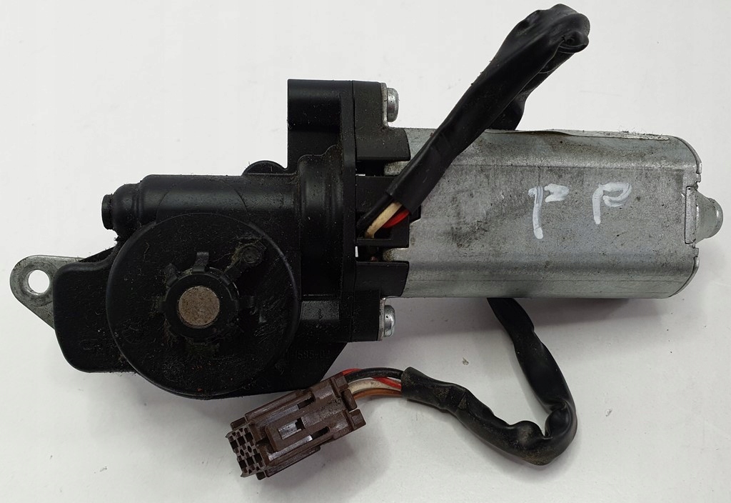 фото №7, Моторчик регулировки сиденье правый mercedes w203