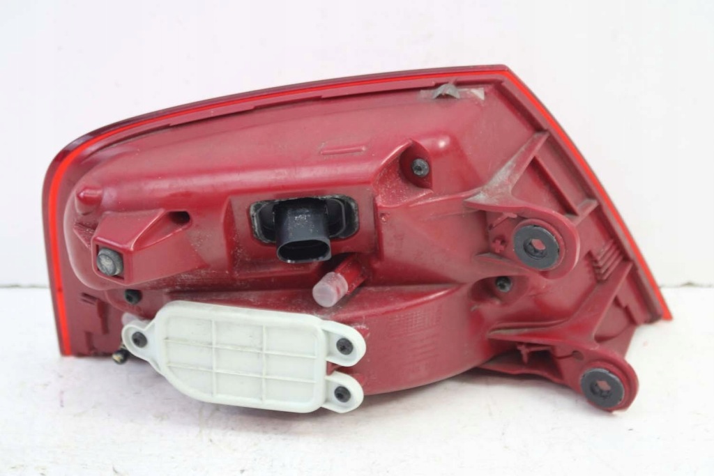 фото №13, Audi a8 s8 лампы led задняя 4h0945093 4h0945094 4h0945095 4h0945096 лампа задний