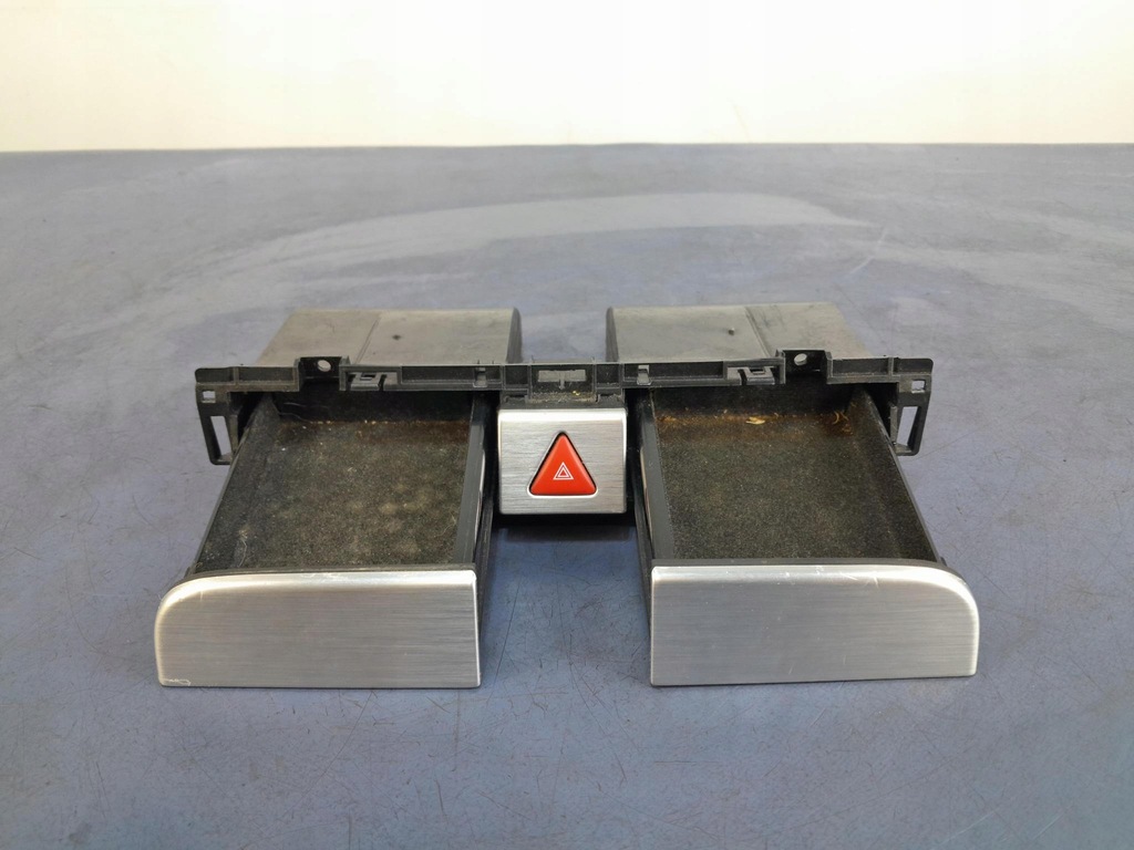 фото №4, Vw passat b6 бардачок переключатель 3c0858407