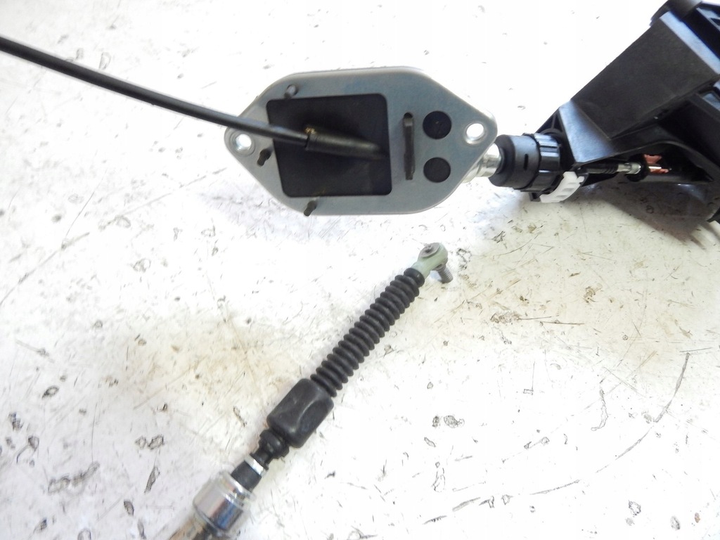 фото №7, Домкрат тросы toyota rav4 гибрид 15-19