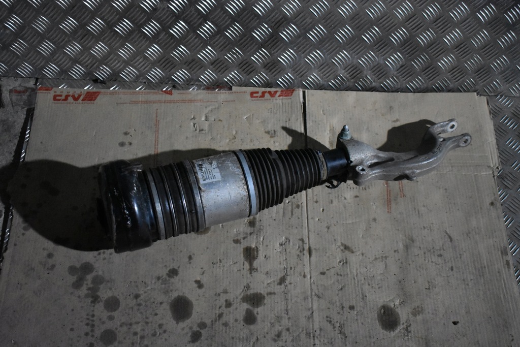 фото №1, Idealny амортизатор передний левый bentley bentayga 1