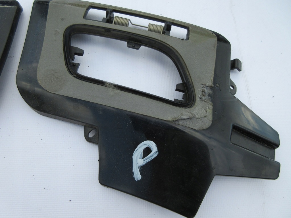 фото №3, Mercedes w156 amg кронштейн розпилювача