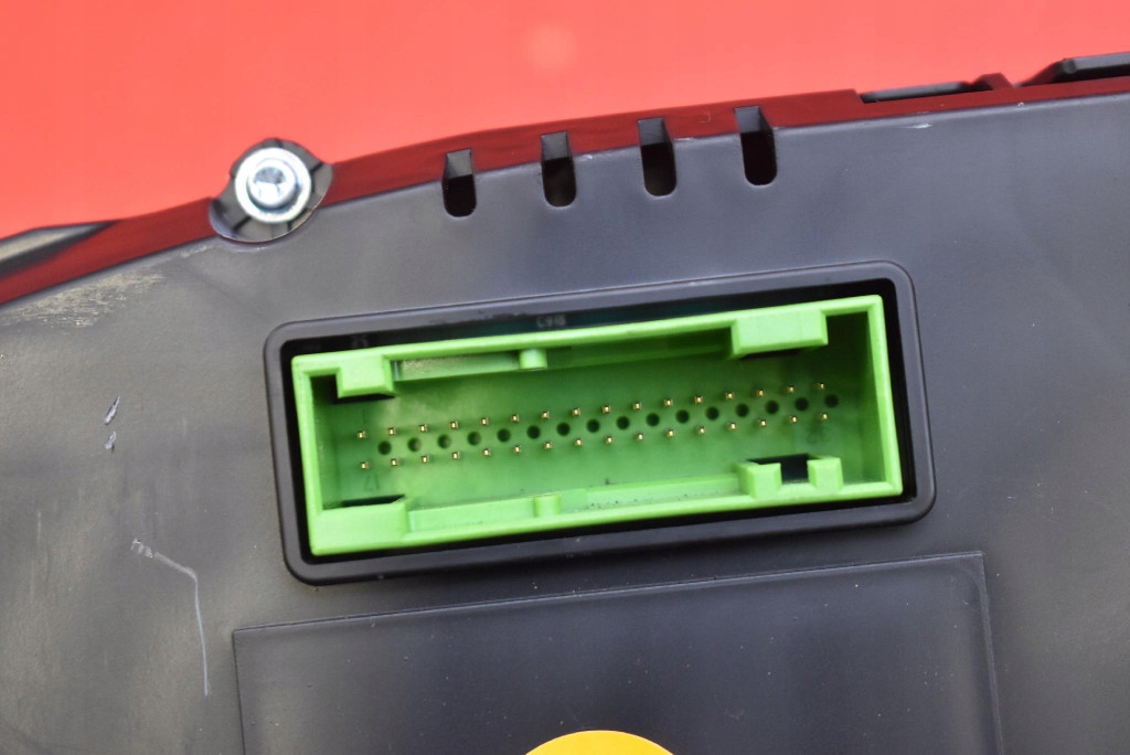 Панель дисплей європа  11682054 mg zs 2 2 1.5 vti-tech 106 km рестайлінг  19-24 Київ