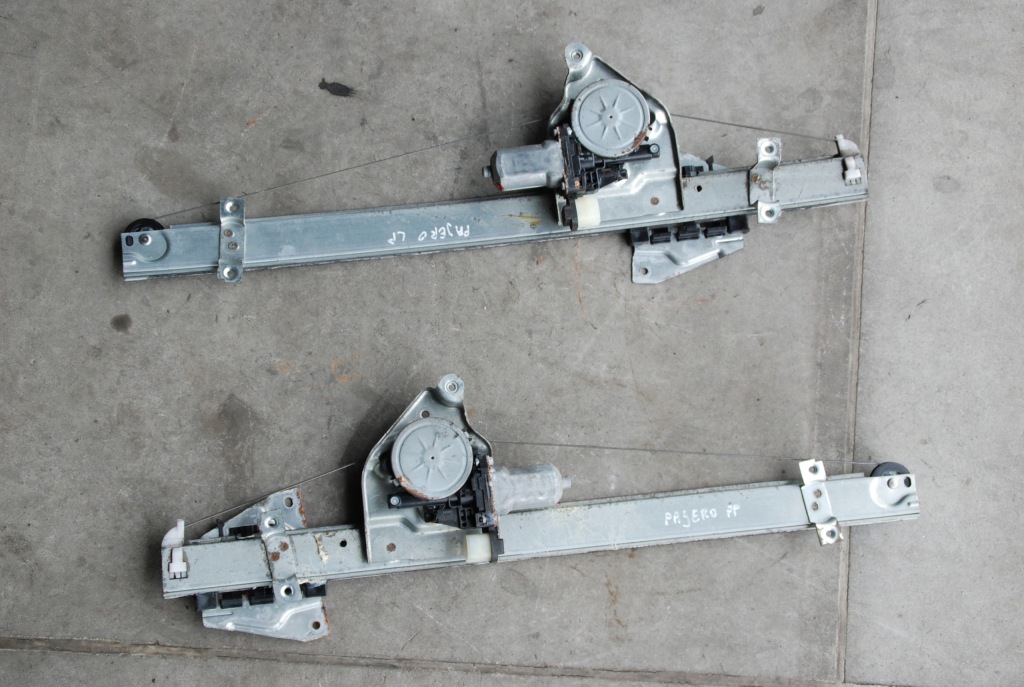 фото №1, Механизм подъемник стекло l / p перед pajero iv