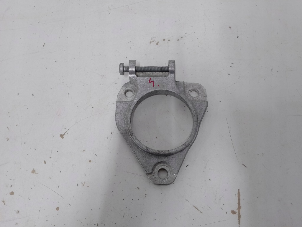 Купити Кронштейн накладки rozporowej двигуна w177 a45