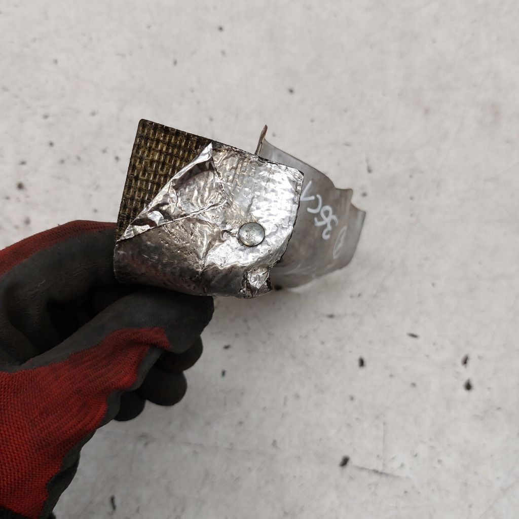 фото №6, Volvo v40 ii d4 2,0d 2014 v42 защита тепловая 31431156