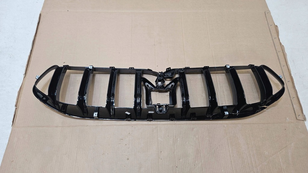 фото №11, Maserati grecale 2022 с передний решётка радиатора