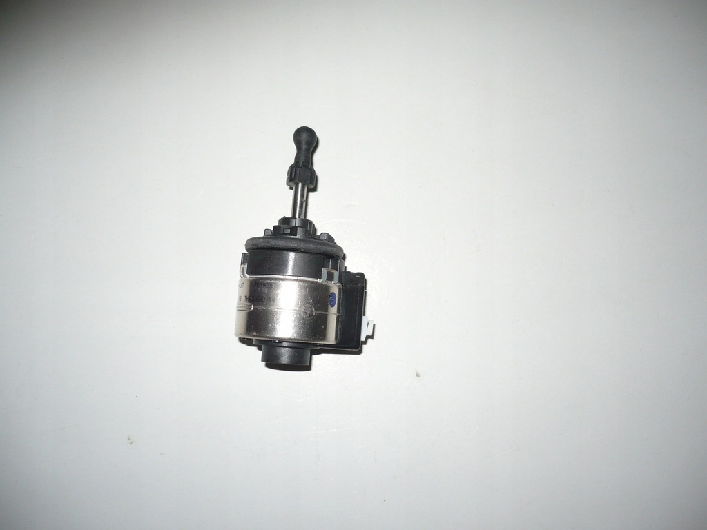 фото №1, Audi a4 b6 ксенон моторчик ref. małysz