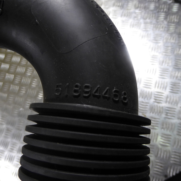 фото №4, Alfa romeo giulietta труба повітря 51894468