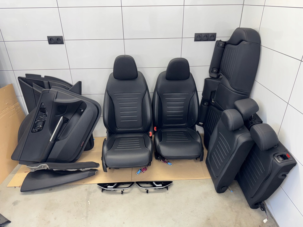 фото №1, W206 салон сиденья заднее сиденье обшивки кожа