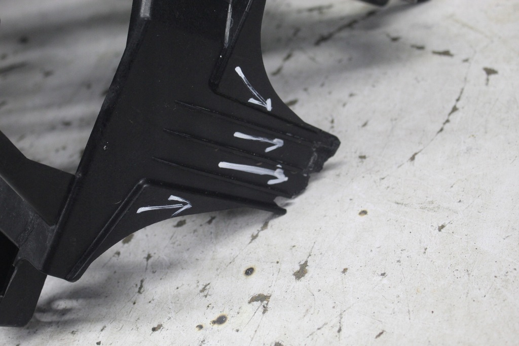 фото №6, Каркас кронштейн решітка радіатора volvo ex30 80001750