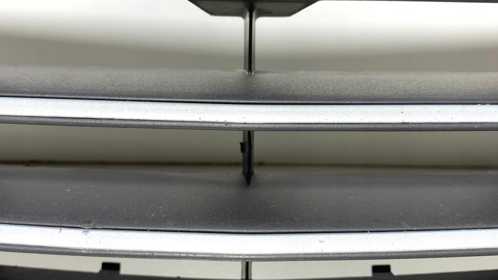 фото №8, Решётка бампера opel astra iii h lift 13238553