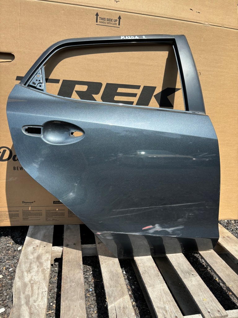 фото №2, Дверь правое задние задняя mazda 2