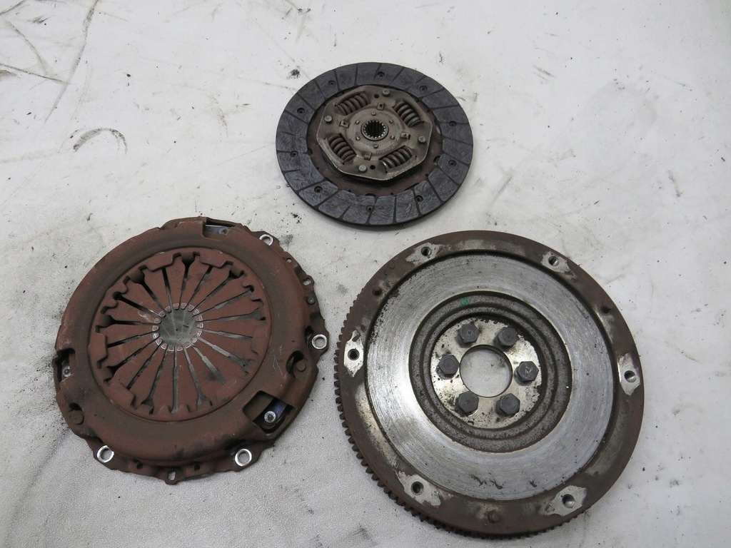 фото №8, Сцепление диск прижим peugeot 2008 1.4 ehdi