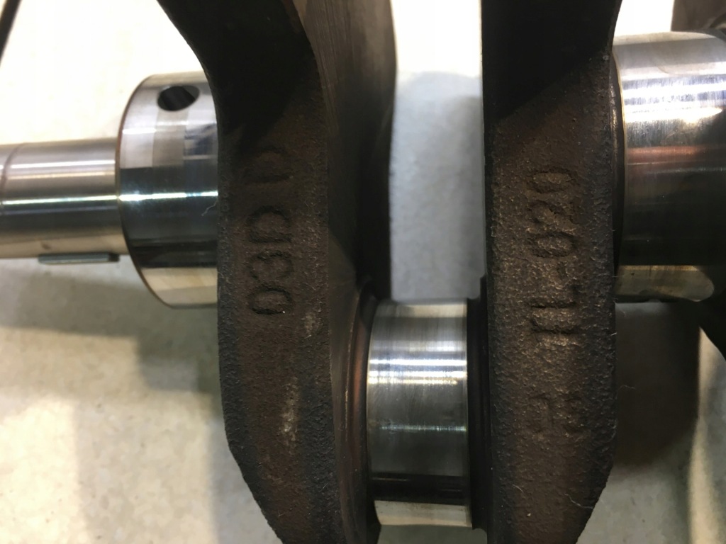 Wał колінчастий fabia 1 1.2 12v bme 03d Київ