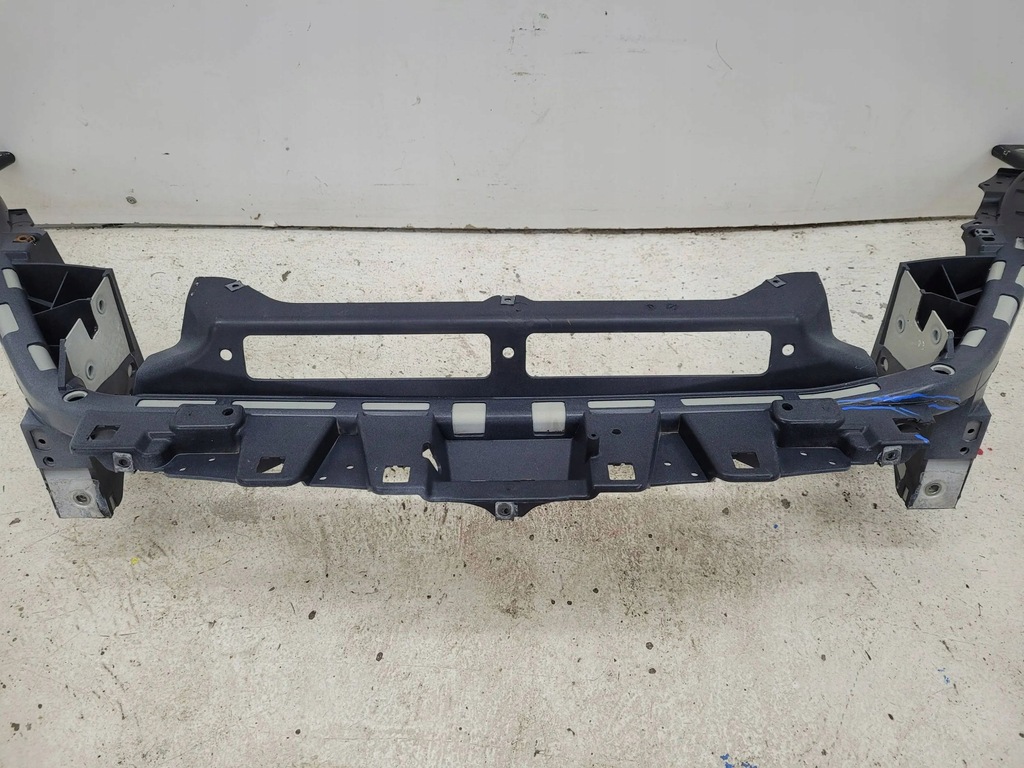 фото №6, Maserati levante pas передний усилитель передний перед 6700034073