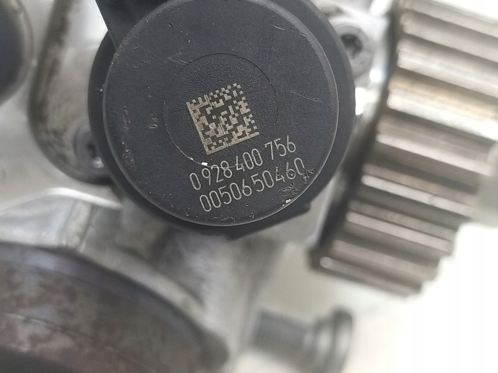фото №12, Насос упорскування wysokiego 3.0 d 306dt jaguar xf i x250 xj hdi c5 0445010614
