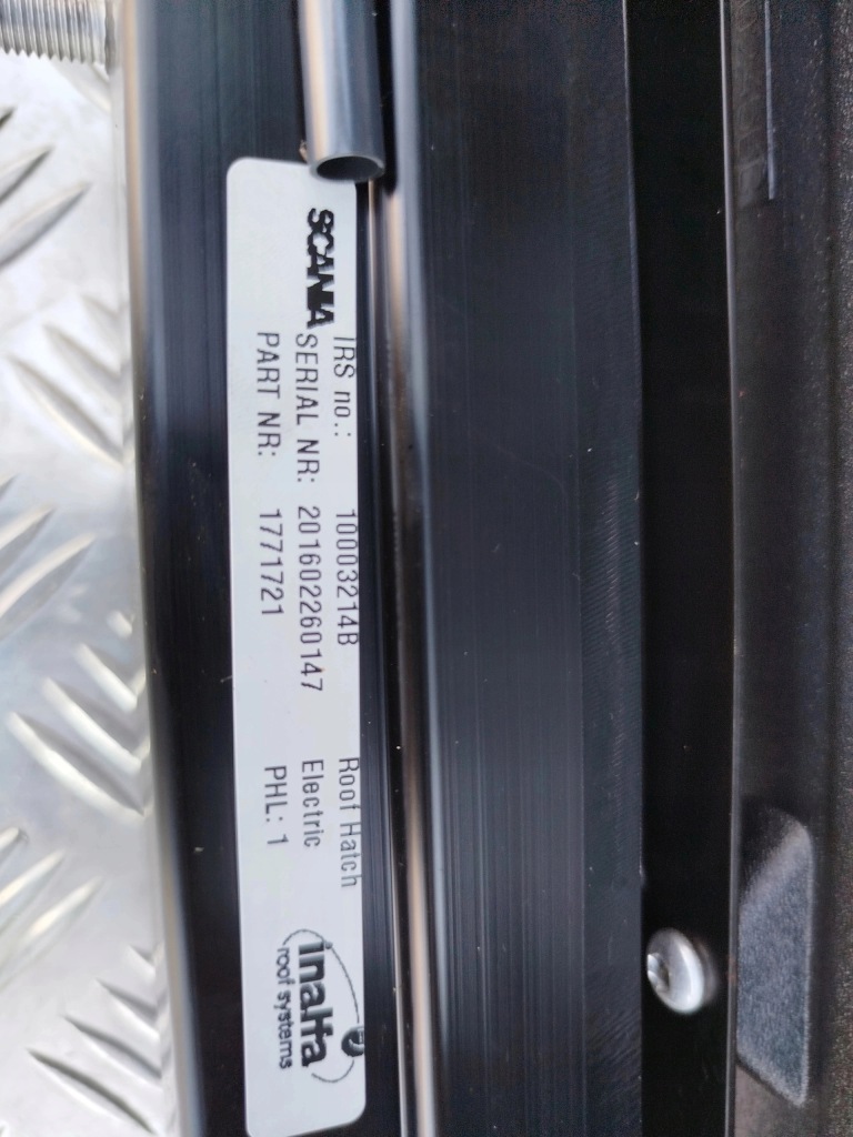 фото №4, Scania оригинальный номер 1771721 люк