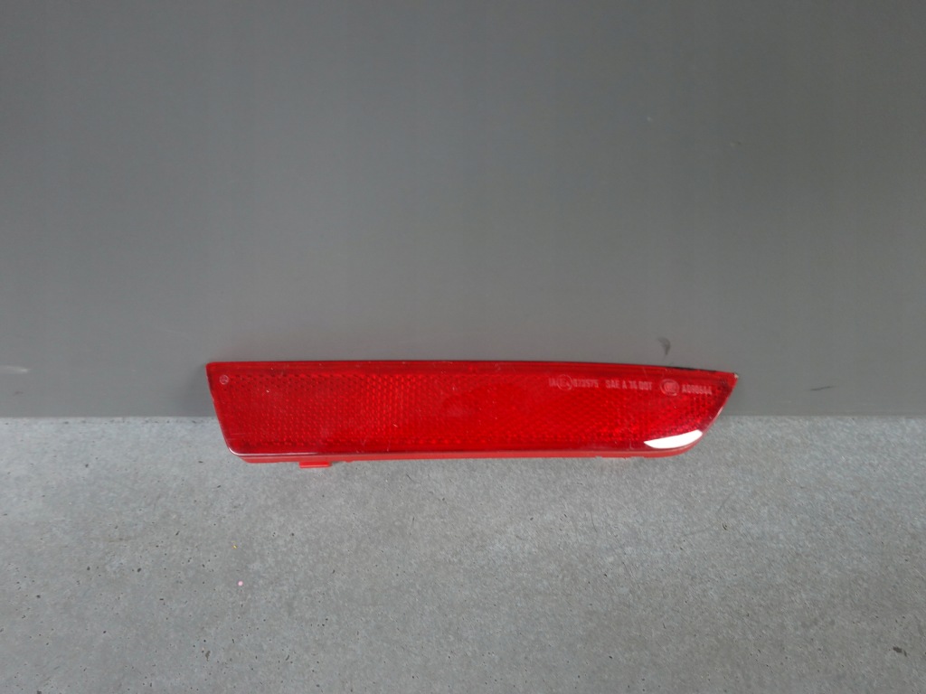 фото №1, Mercedes vito w447 відбивач бампера правий задня задній оригінал