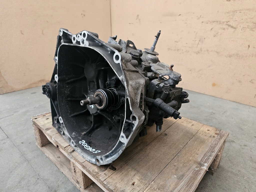 фото №6, Peugeot 3008 i 5008 i 1.6 e-hdi коробка передач передач механическая 20ea07