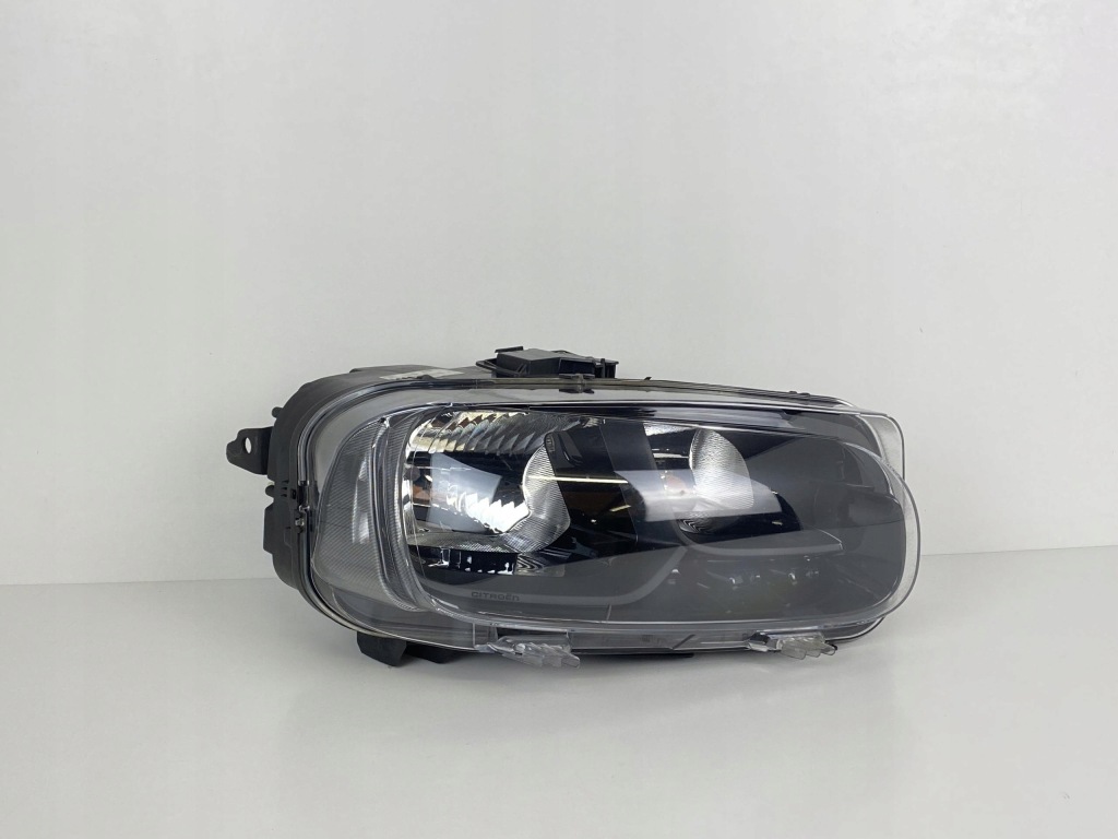 фото №1, Citroen berlingo iv лампа правая передняя 2018-2023