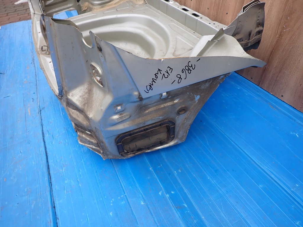 фото №4, Toyota corolla e12 kombi 02-07 pas задний с поддон