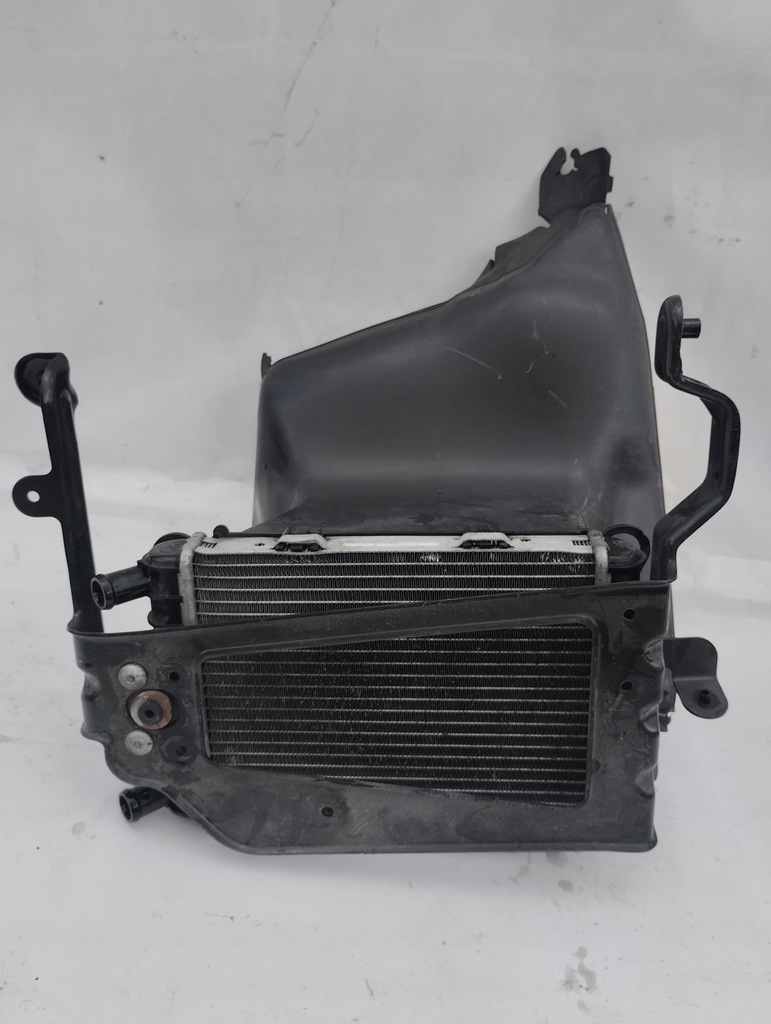 фото №1, Audi q7 4m дополнительная радиатор wody