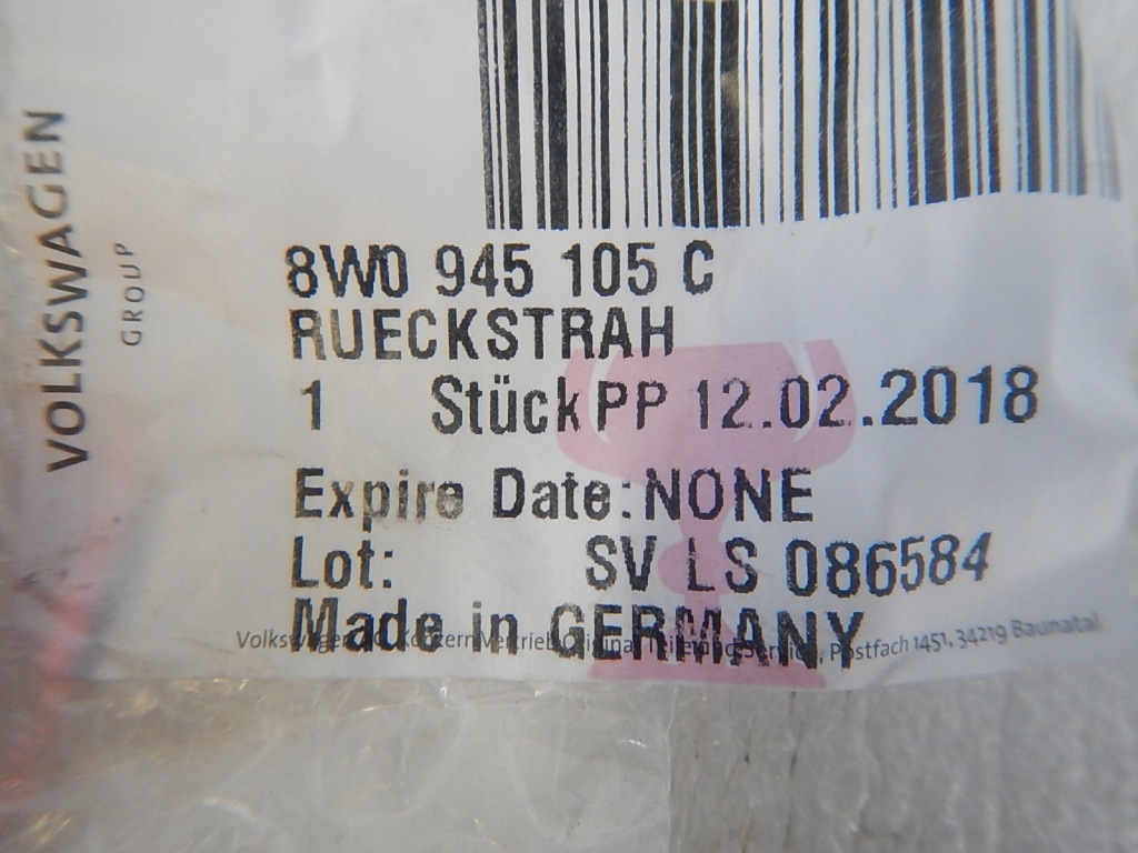 фото №3, Audi a4 b9 отражатель бампера левый задняя