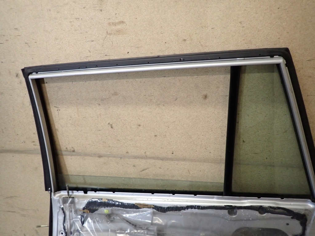 фото №9, Suzuki grand vitara 99-05 двері задні праве z2s