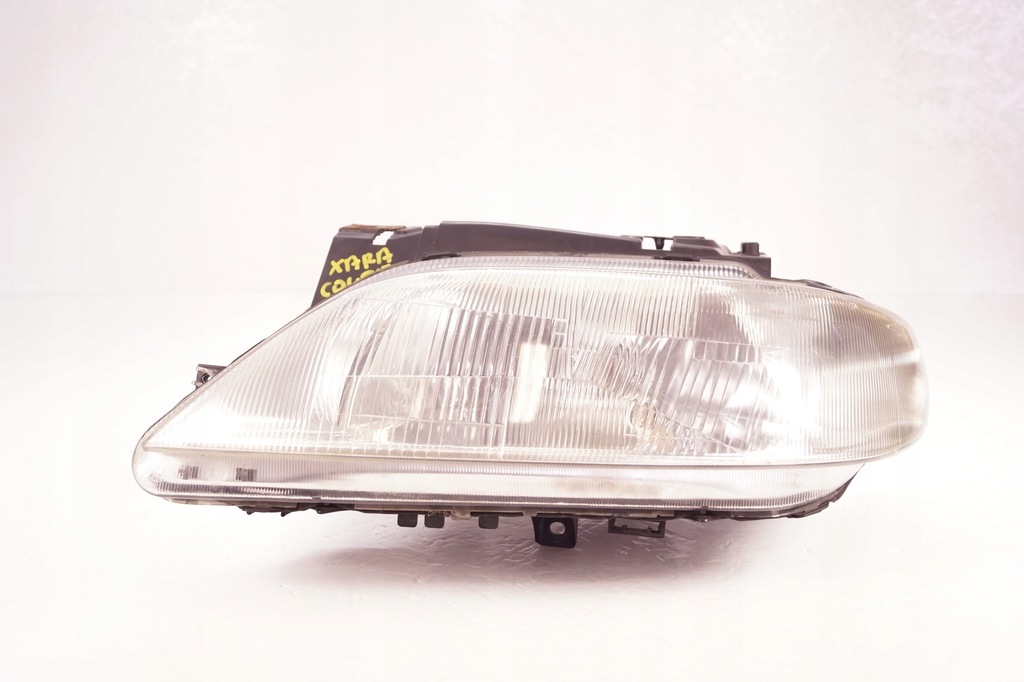 фото №1, Citroen xara coupe лампа левая перед передняя carello