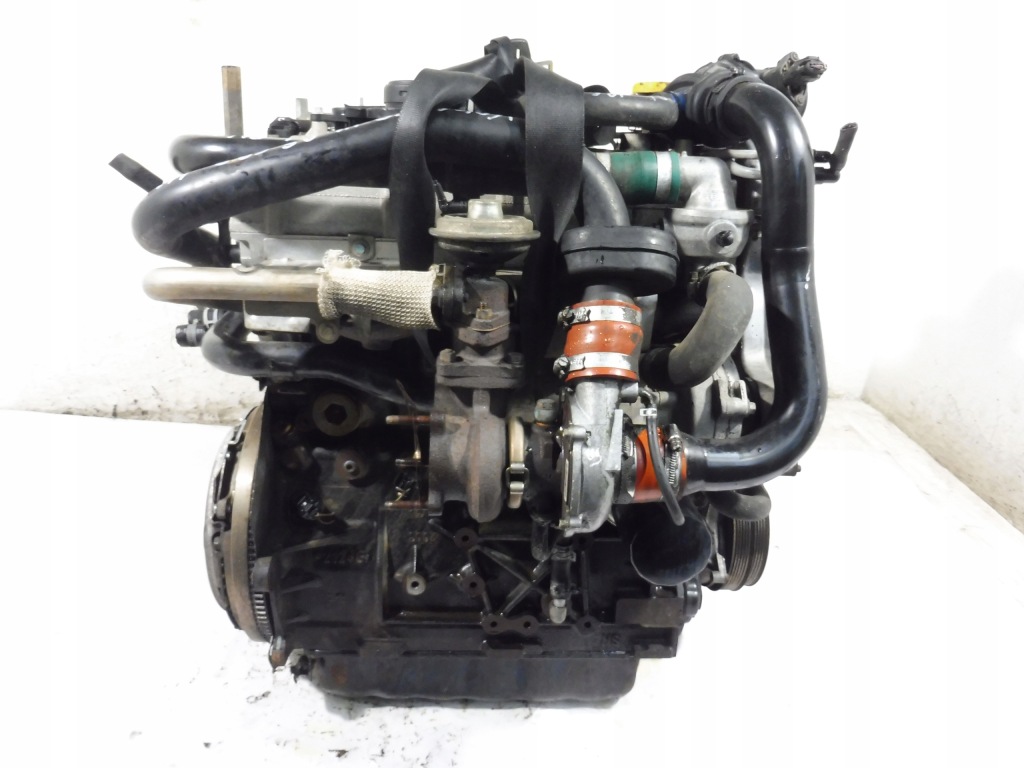 Двигатель стойку vm20c77 насос форсунки bosch turbo chrysler voyager iv 2.5 crd Киев