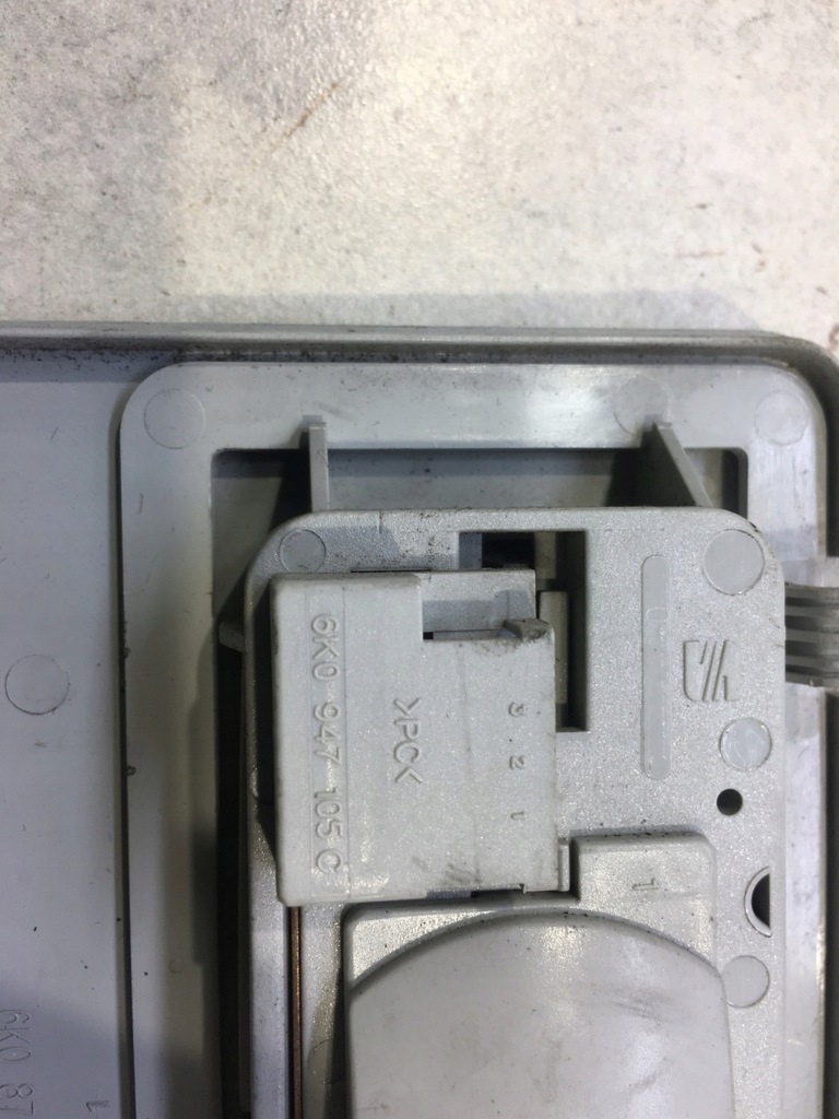 фото №8, Лампа стельовий ibiza ii fl 1.9 sdi 6k0877381