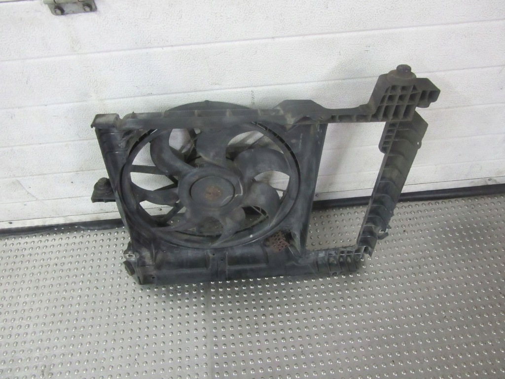 фото №6, Dodge durango ii 3.7i 4.7i 05 вентилятор радіатора