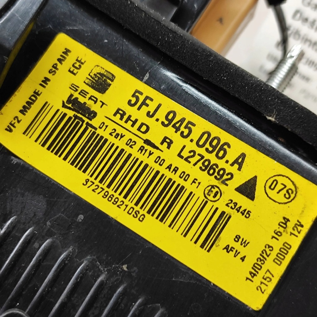 фото №7, Seat tarraco 2023 правая сторона лампы задний крышки багажника