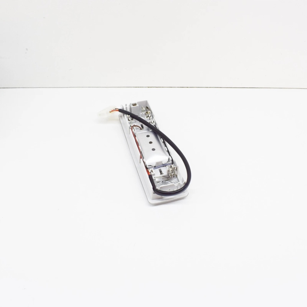 Bmw 5 e34 передня лампа do czytania внутрішня 63311384963 1384963 oem Зі Шроту