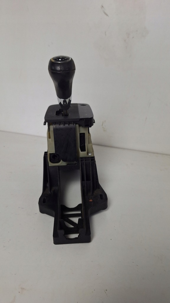 Mercedes a klasa w169 кулиса  передач ручка передача 169267056 кулиса Киев