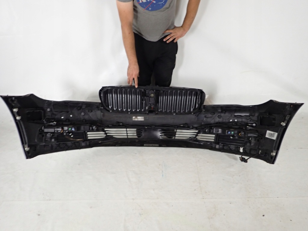 Купить Bmw 7 g11 g12 15-22 бампер перед передний pdc