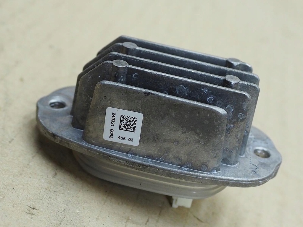 фото №8, Преобразователь модуль led jeż octavia iv 5e3