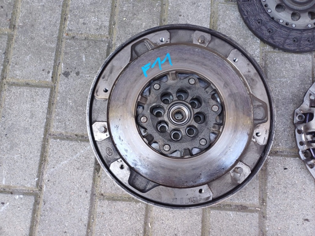 фото №7, Bmw f10 f11 2.0d 184km зчеплення колесо двомасовий двомасовий маховик комплект