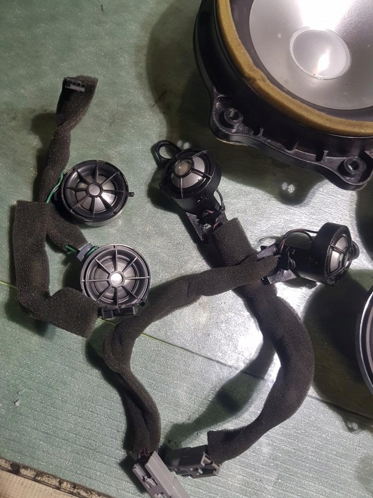 фото №3, Набір динаміків harman/kardon range vogue l322