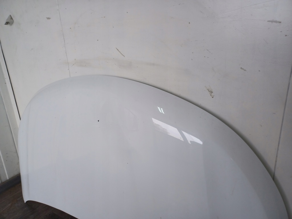 Капот --- nissan townstar --- крышка двигателя --- Недорого