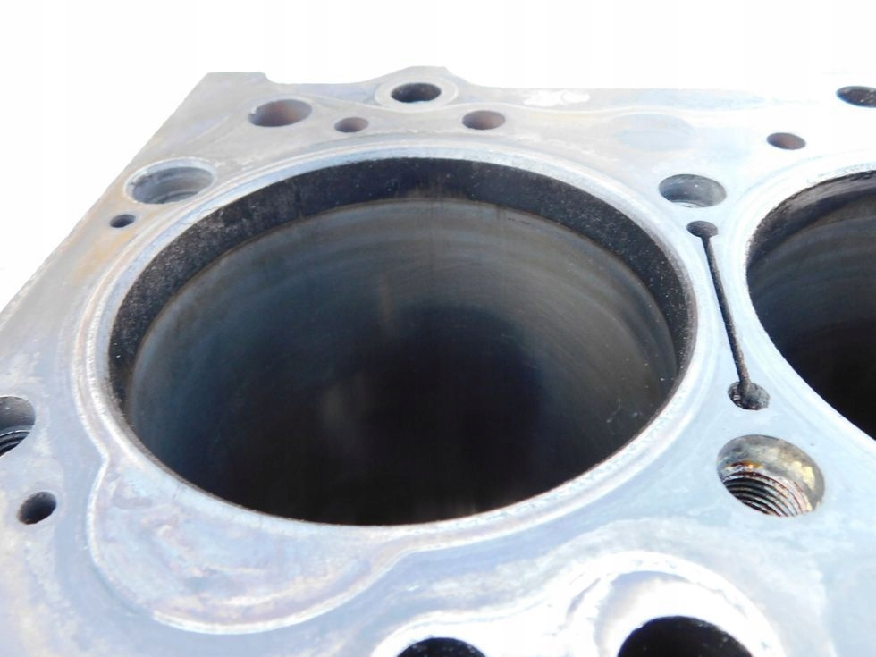 фото №13, Блок двигателя голый mitsubishi l-200 pajero sport montero 2.5 td двигатель dół