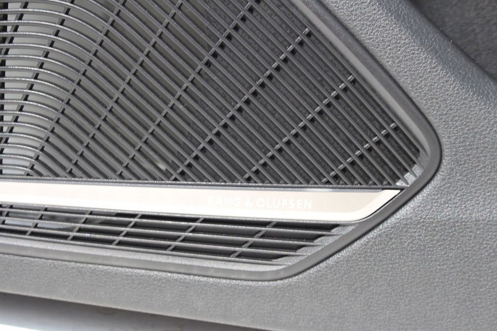 Купити Audi a4 8w обшивка обшивки двері дверні оббивка 8w5 b9 шкіра чорні 8w186