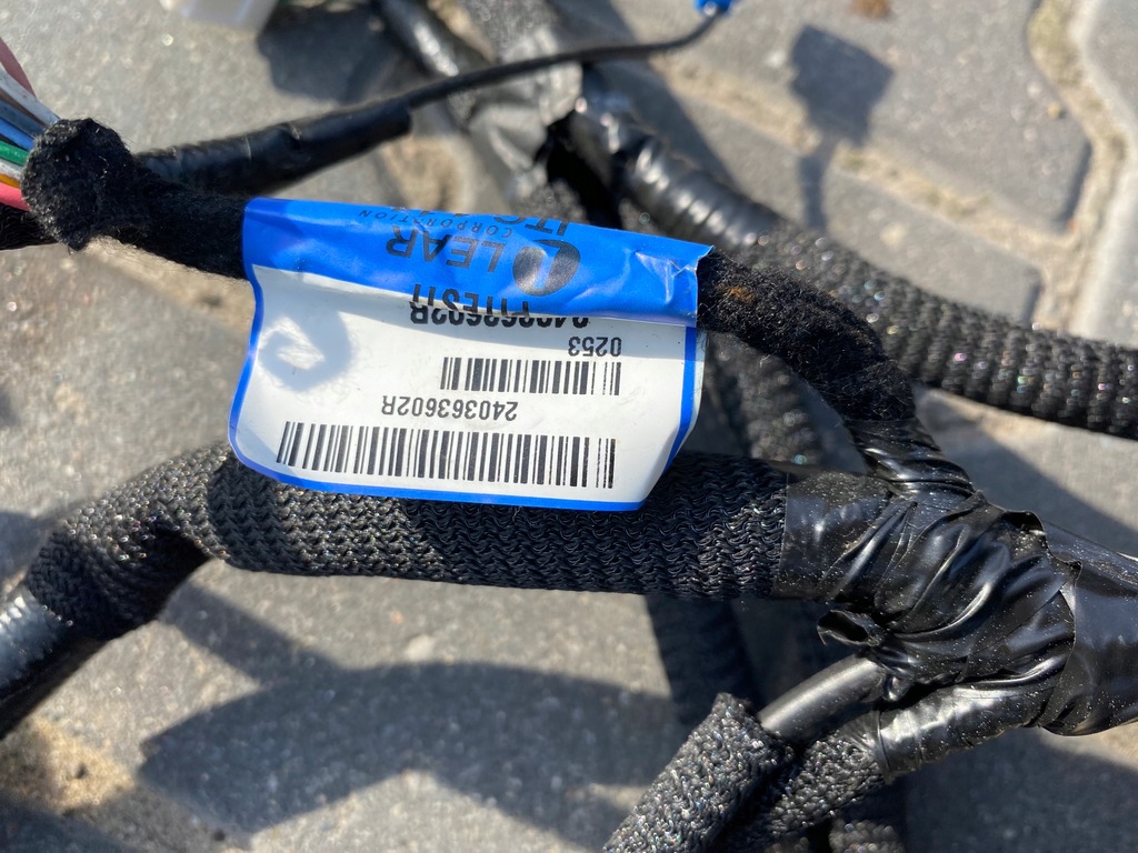 фото №13, Полная электропроводка жгут трубопровод двигателя реле trafic iii vivaro b