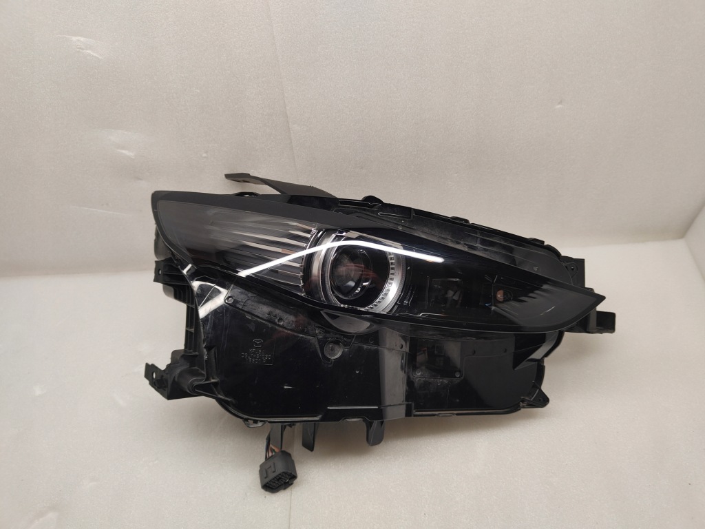 Купить Mazda cx30 full led фара правый перед dgj1-51030