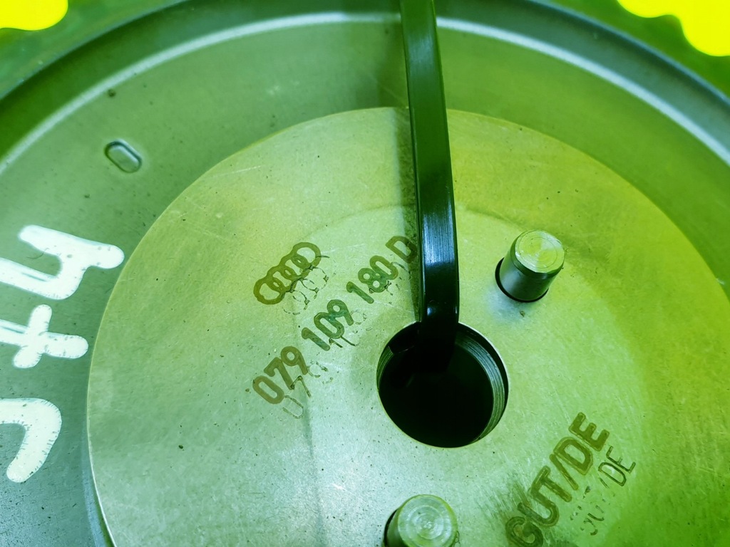 фото №7, Колесо распределительного вала audi s6 c7 s7 c7 a8 4.0 tfsi ctg 06e109077e 06e109220a