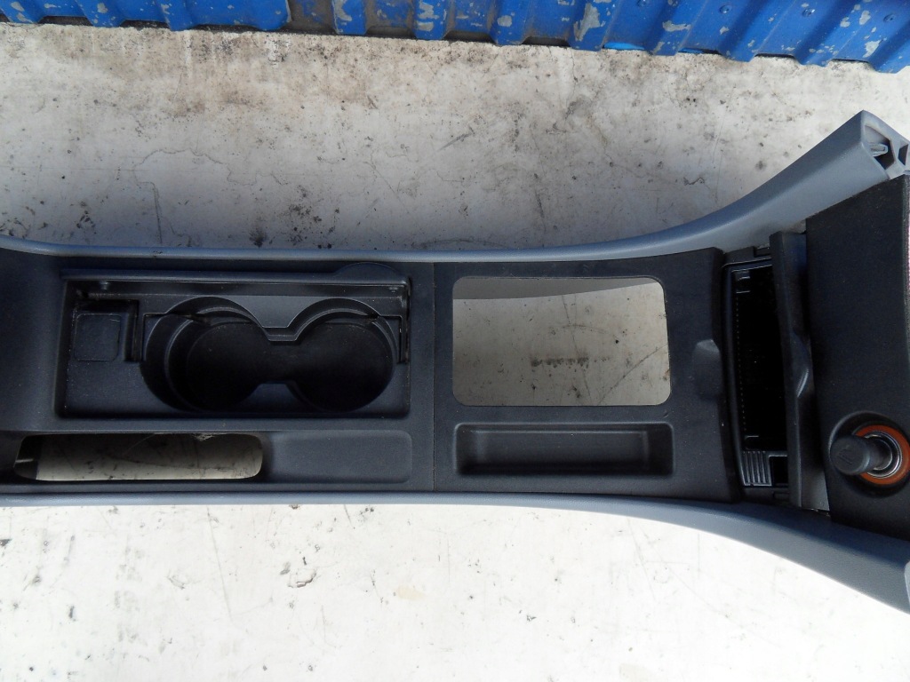 фото №4, Mazda 3 i 03-06 туннель средний подлокотник szary