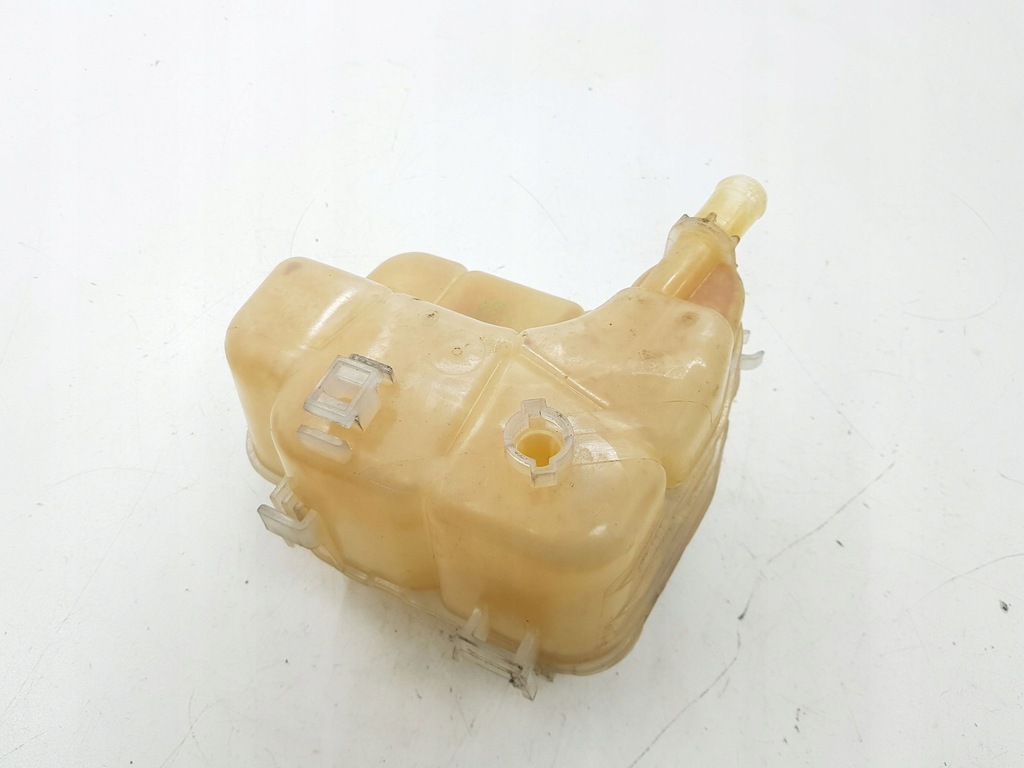 фото №7, Opel astra j 2011 бачки расширительный