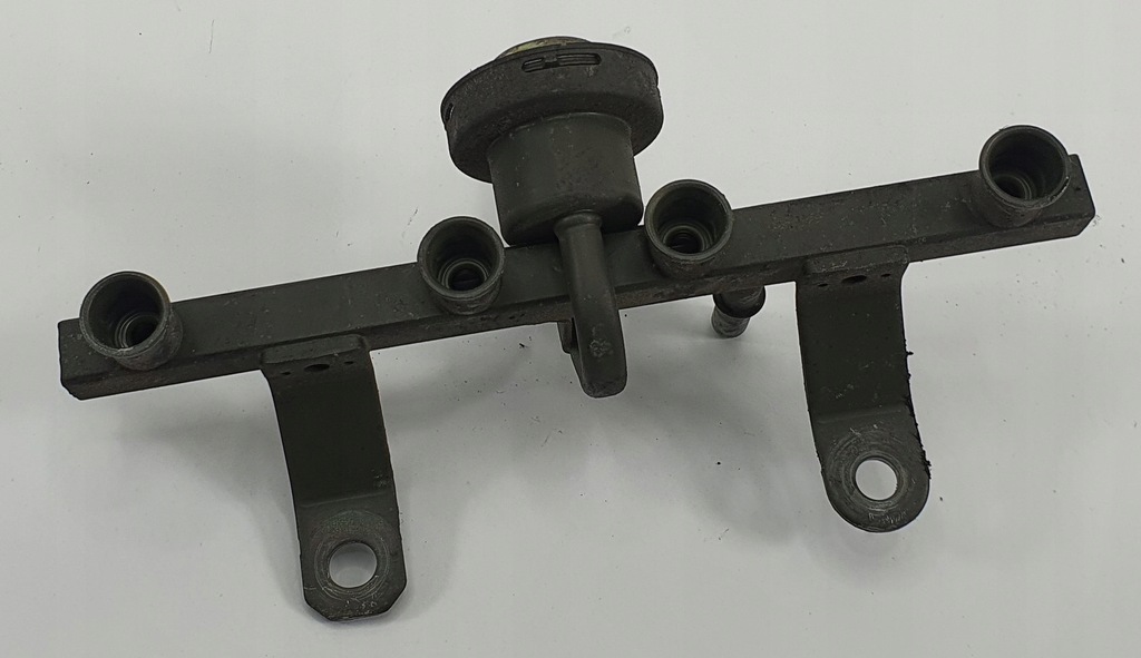 фото №1, Молдинг впрыскная mazda rx-8 1.3 195251-0460