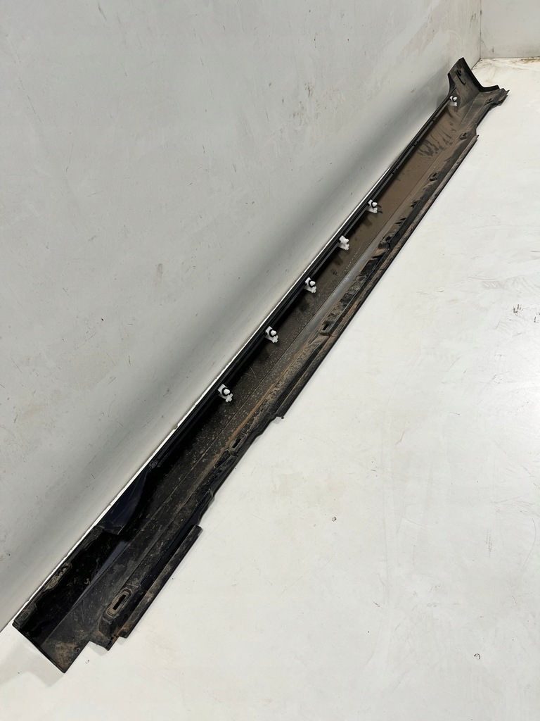 фото №11, Audi a6 c8 4k0 молдинг накладка порог порог правая